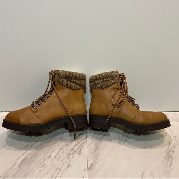 Mia Maylynn Lace Up Boots 9M - Picture 5 of 8